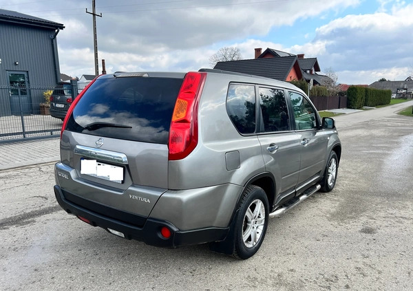 Nissan X-Trail cena 22700 przebieg: 216000, rok produkcji 2008 z Lesko małe 254